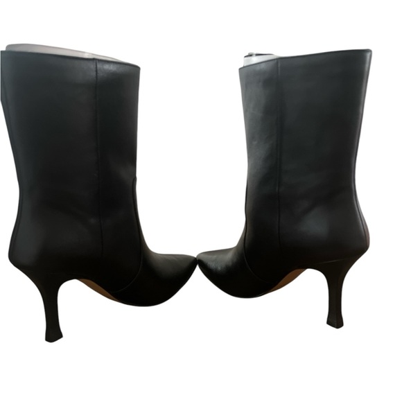 Black Heeled Boots - Picture 5 of 8